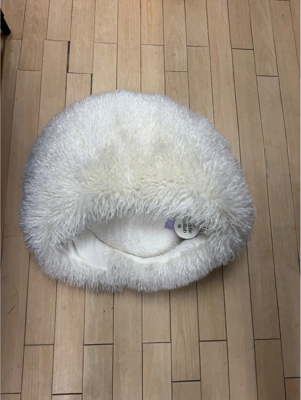 White Shaggy Faux Fur Cuddler Pet Bed Dog Cat Cozy Plush Bed